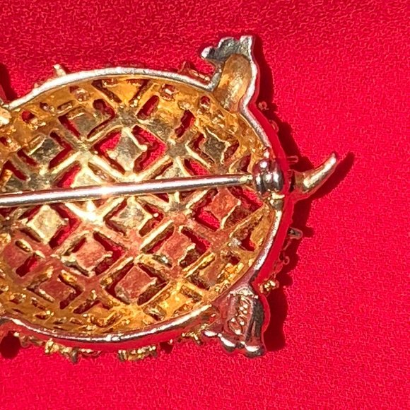 Vintage Coro Turtle Brooch - Picture 5 of 8